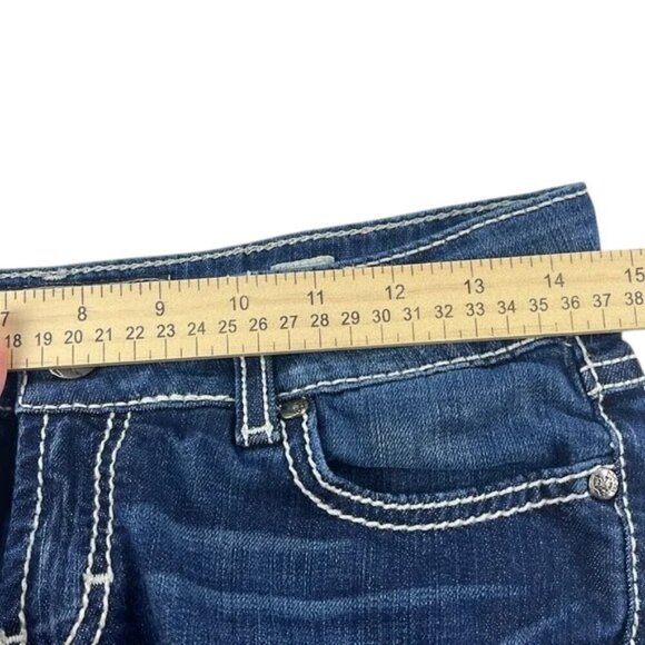 BKE Stella Jeans Straight Leg Women's Size 27 Medium Wash Stretch Denim - Picture 4 of 10
